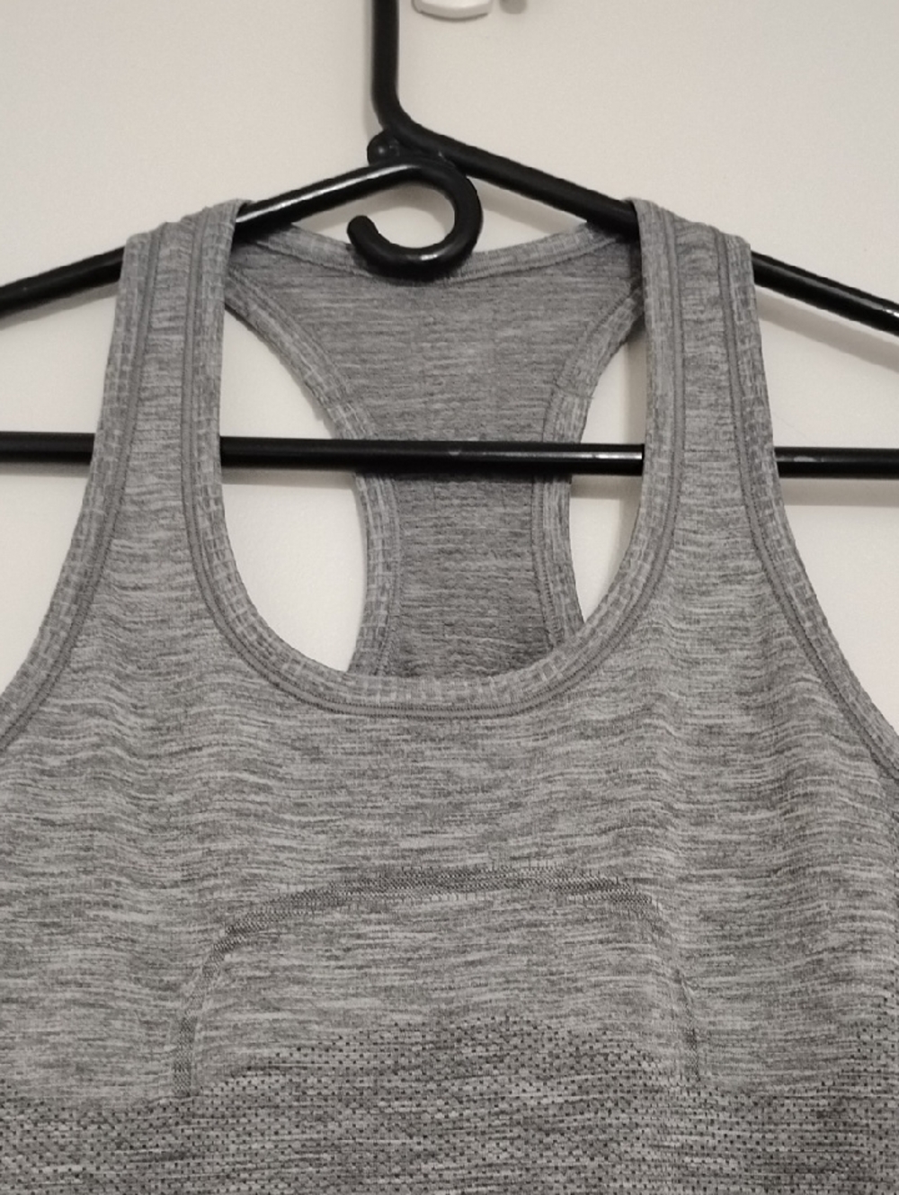Lululemon Swiftly Tech Racerback Tank - Picture 2 of 7